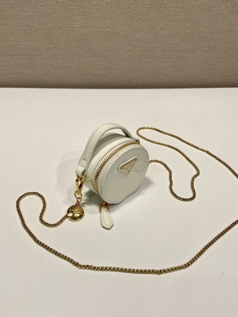 Pra*a round bags